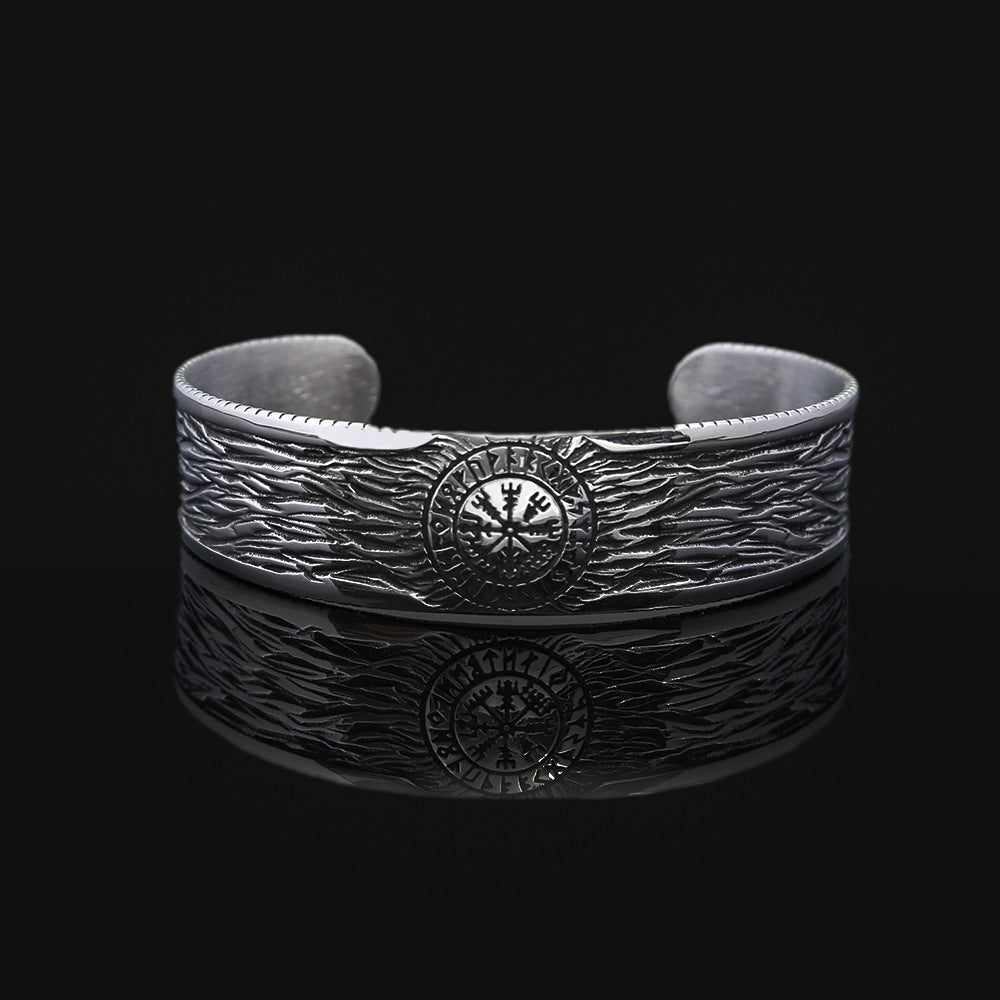 Men's Bark Compass Cuff in silver-tone Steel – original detail of the surface and opening