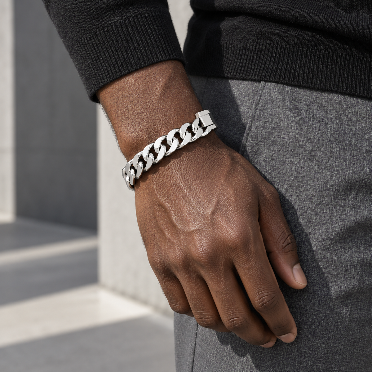 Bold Curb Bracelet — casual styling