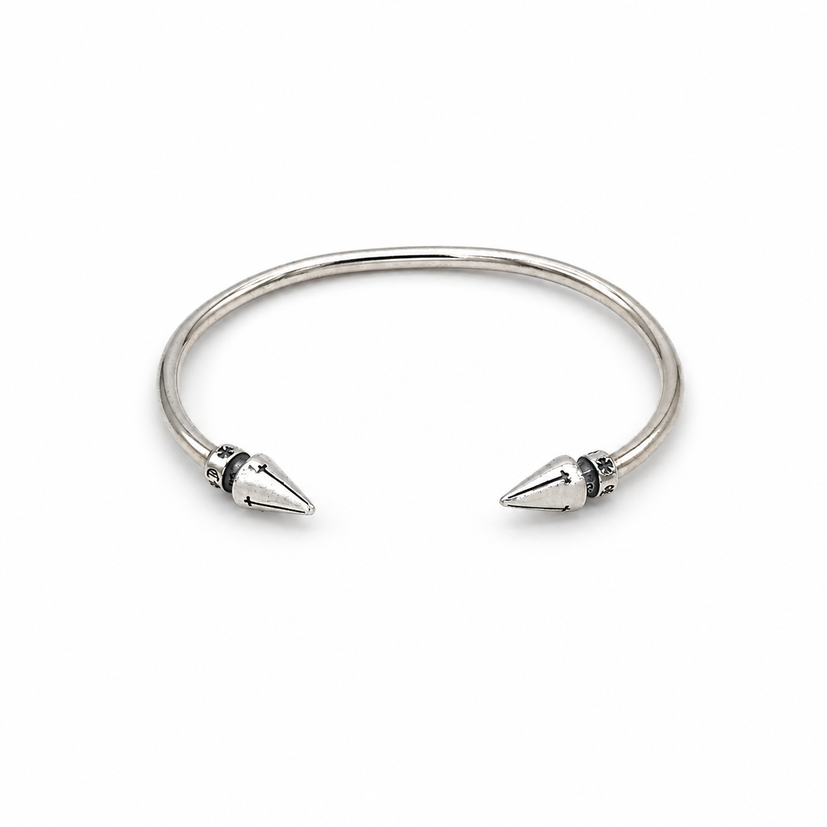 Men's Spike Tip Cuff in Sterling Silver – front view