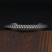 Men's Dragon Scale Cuff in silver-tone Steel – original detail of the surface and opening