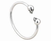 Men's Smooth Twin Skull Cuff in Sterling Silver – front view