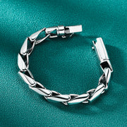 Men's Marquise Ridge Link Bracelet in Sterling Silver – original insertion clasp and link detail