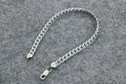 Men's Faceted Curb Bracelet in Sterling Silver – chain angle detail