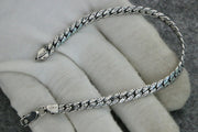 Men's Faceted Curb Bracelet in Sterling Silver – chain angle detail