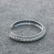 Men's U-Rib Cuff Bracelet in Sterling Silver – original groove and open-end detail