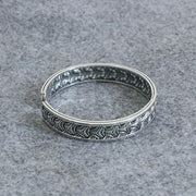 Men's Interlace Scale Cuff in Sterling Silver – original reverse view and open ends